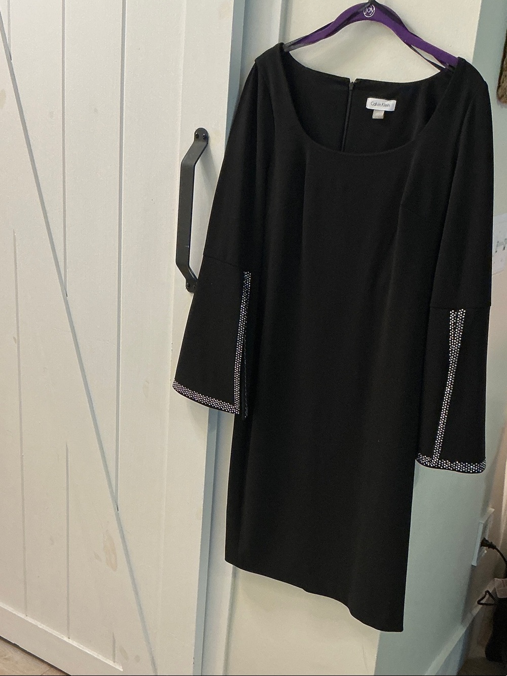 Calvin Klein Black Long-Sleeve Scoop Neck Shift Dress with Rhinestone Trim